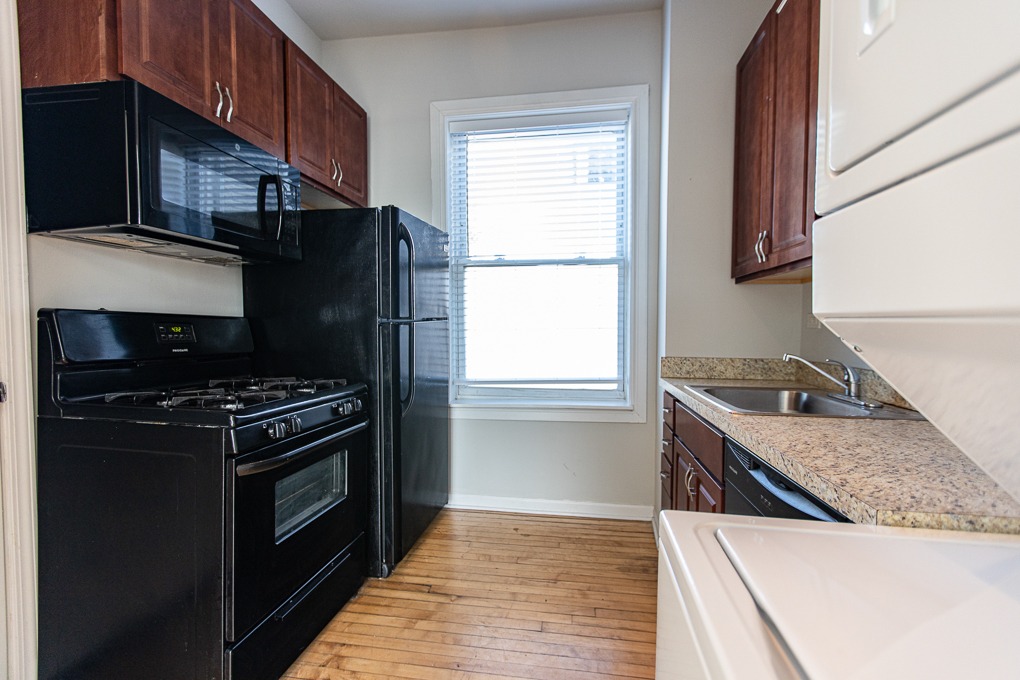2401-09 N. Spaulding Ave. 2401-09 N. Spaulding Ave., Chicago, IL 60647 Logan Square - Leasing by Cross Street